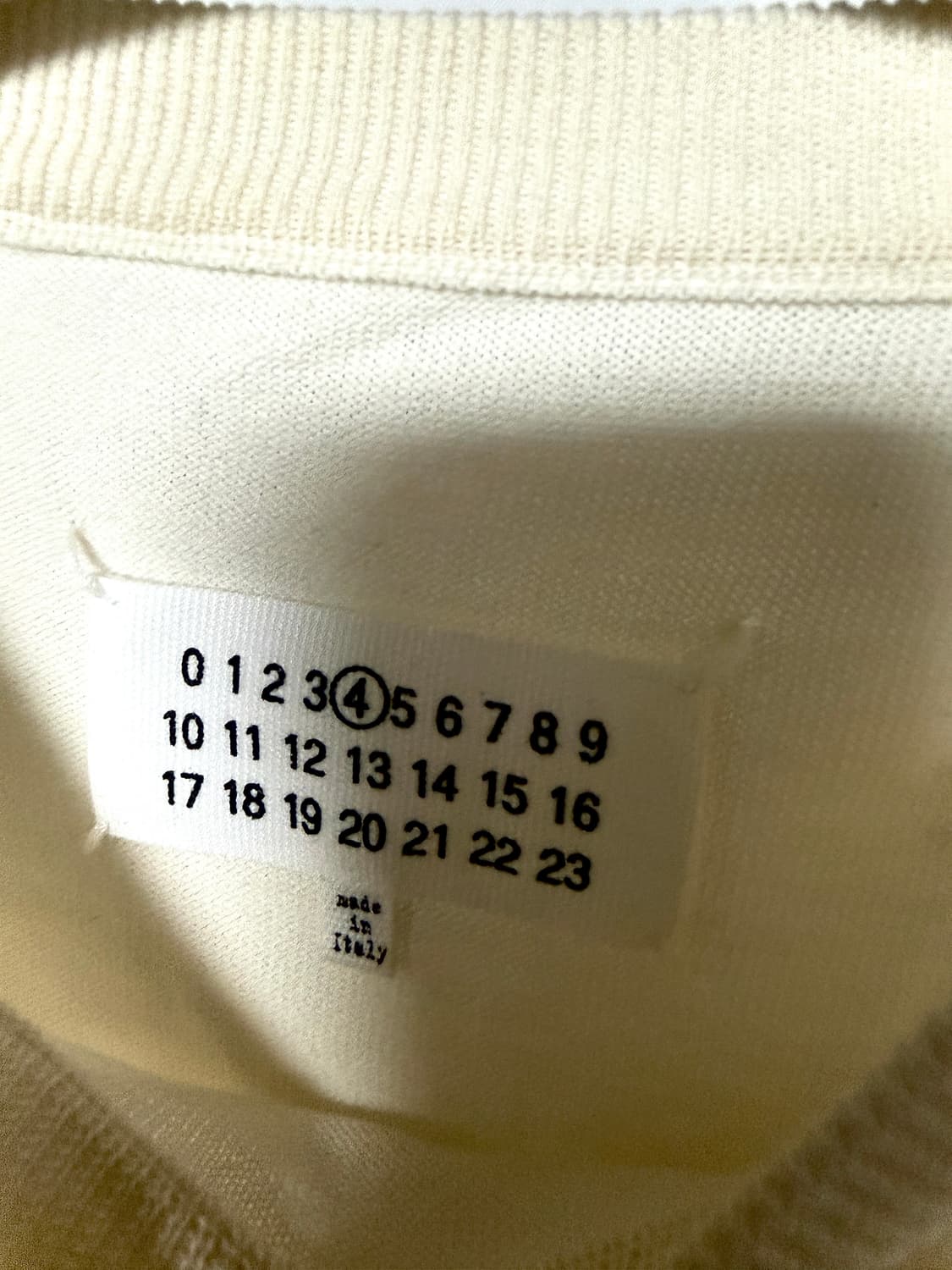 마르지엘라 17s 엘보우 레더 시그니처 니트 상품이미지4