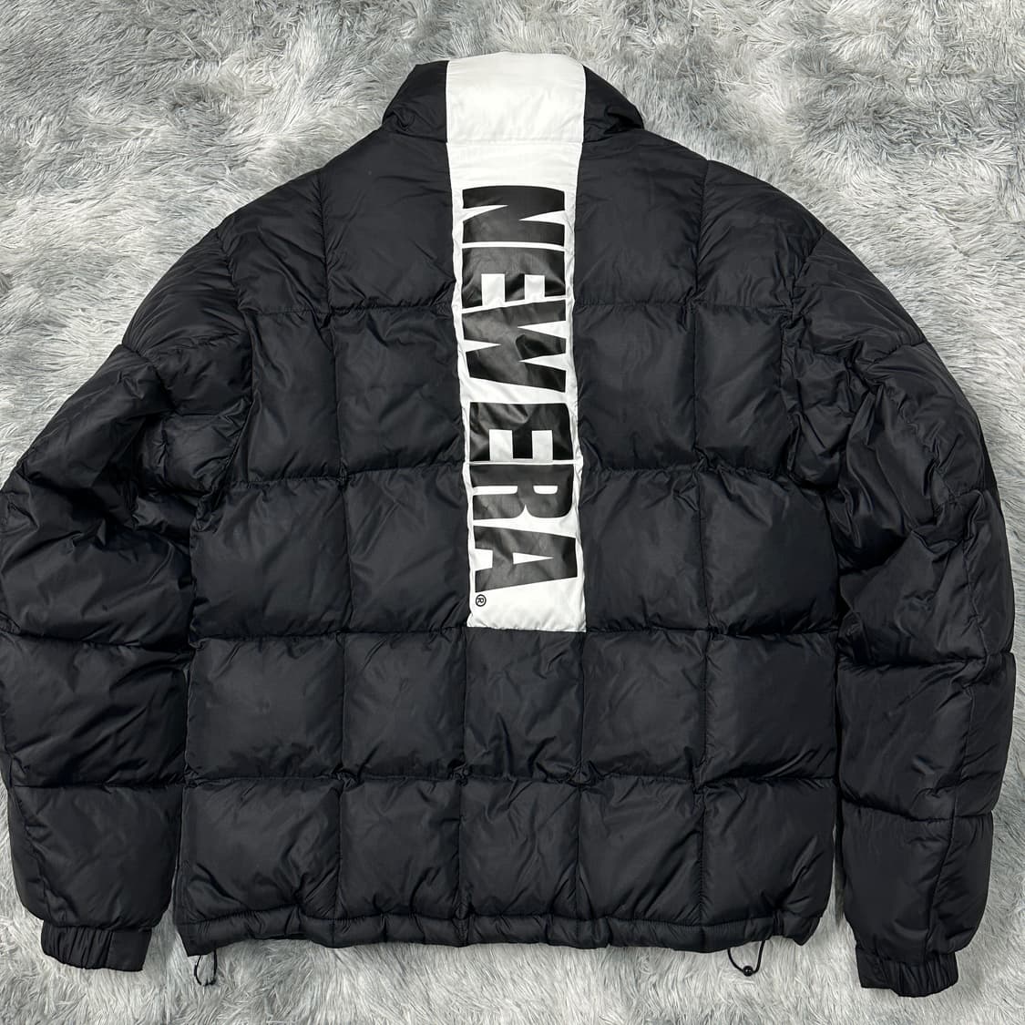 뉴에라 700 블랙 푸퍼 숏패딩 m 상품이미지3