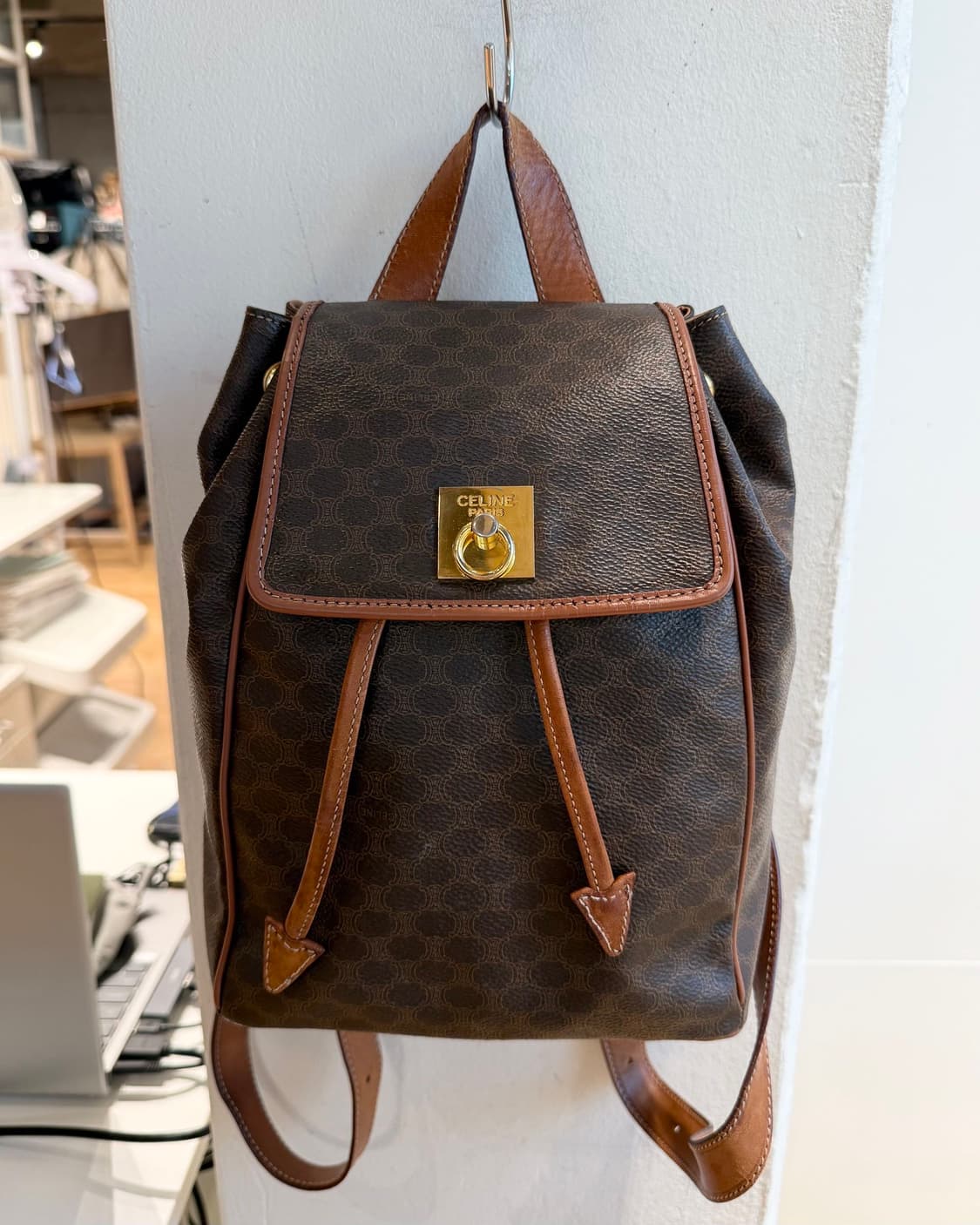 셀린느 브라운 마카담 백팩  상품이미지3