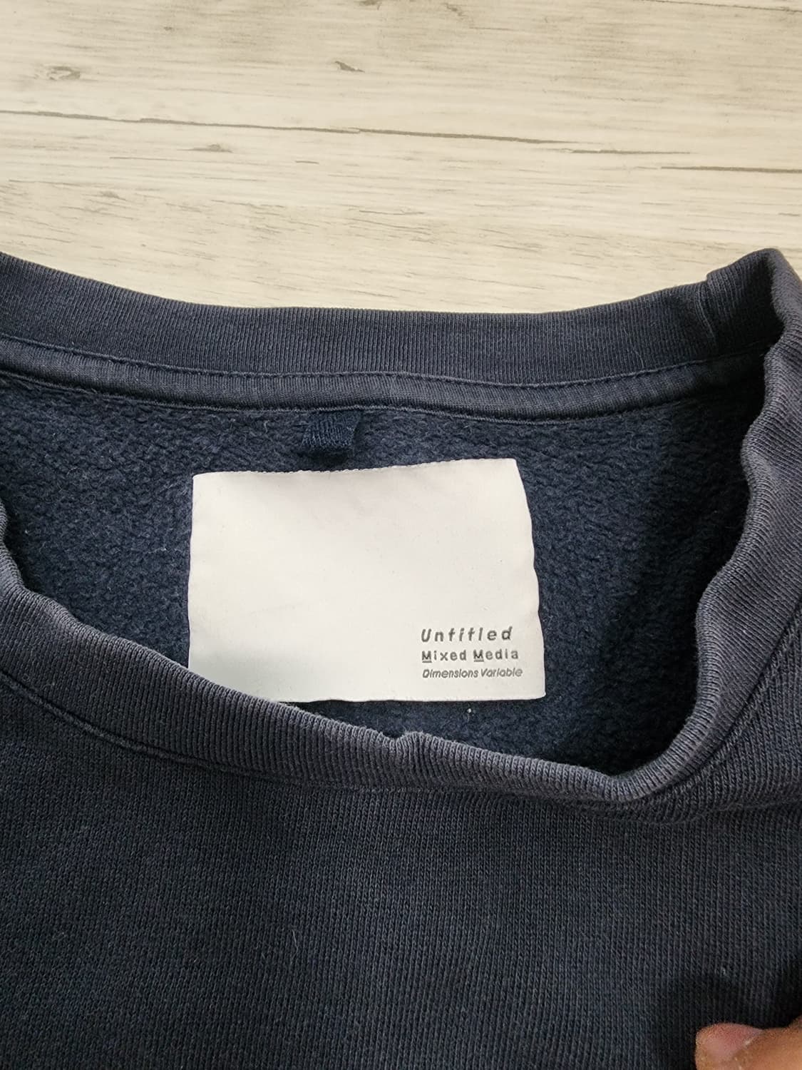 매튜 밀러 Untitled Mixed Media 기모 맨투맨. 105 상품이미지5