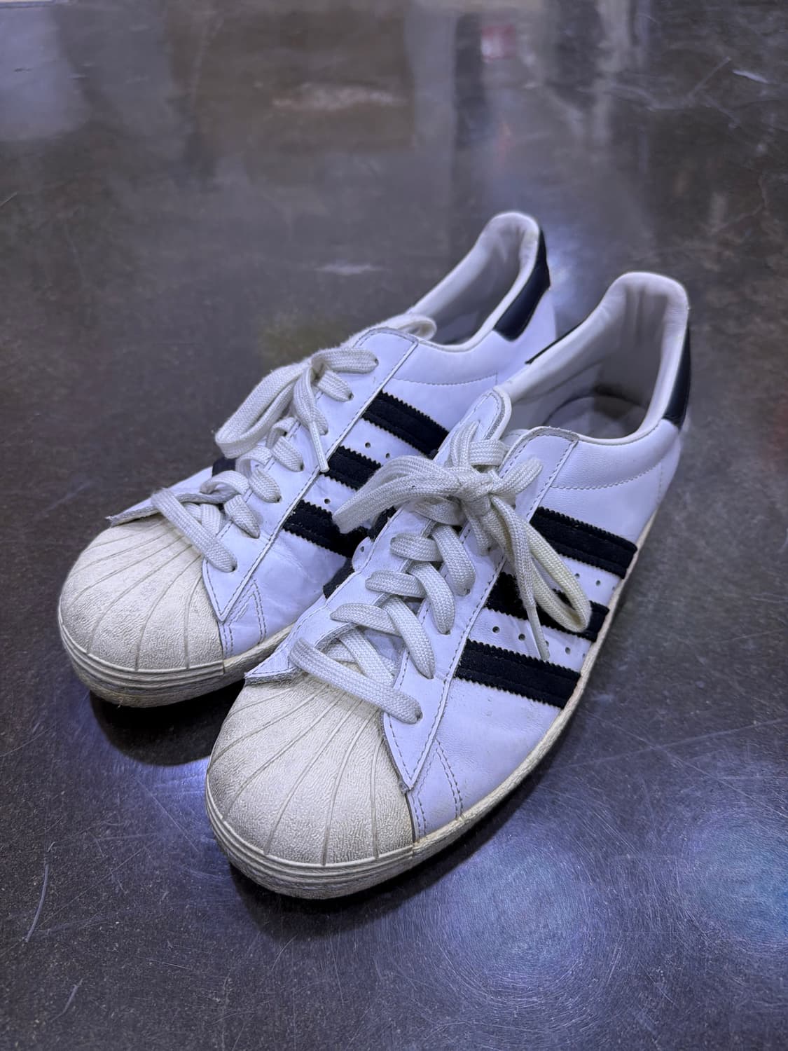 아디다스 80's 슈퍼스타 빈티지 화이트 블랙 스니커즈 260 상품이미지1