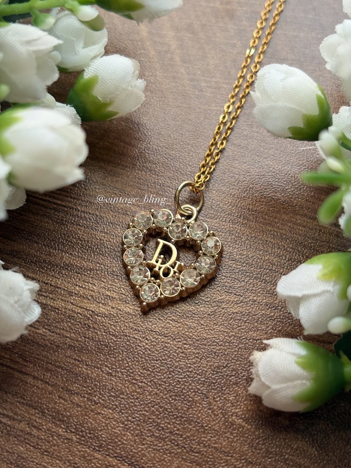 디올 스톤 하트 로고참 목걸이 상품이미지1