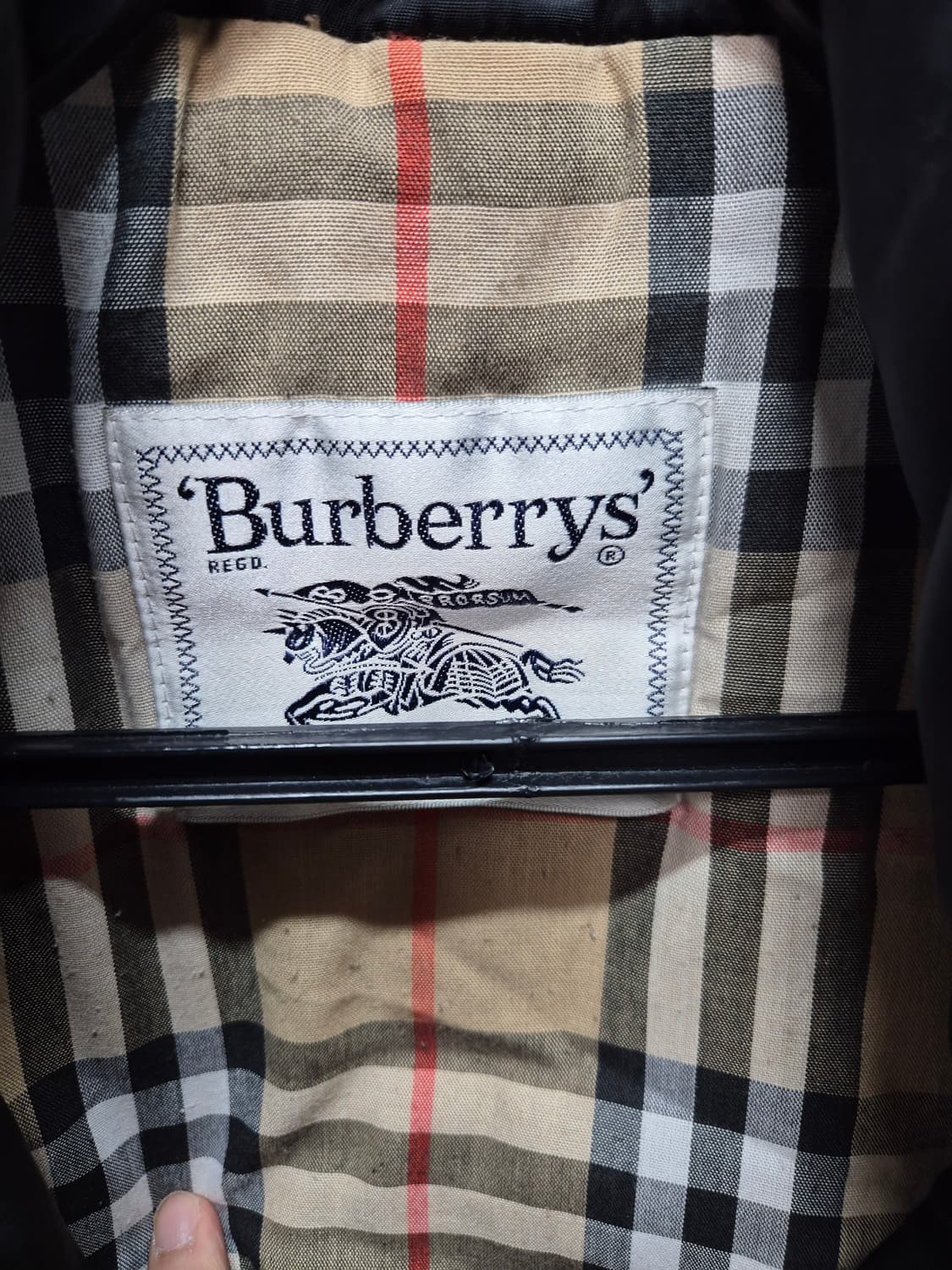 버버리 패딩 블랙 상품이미지2