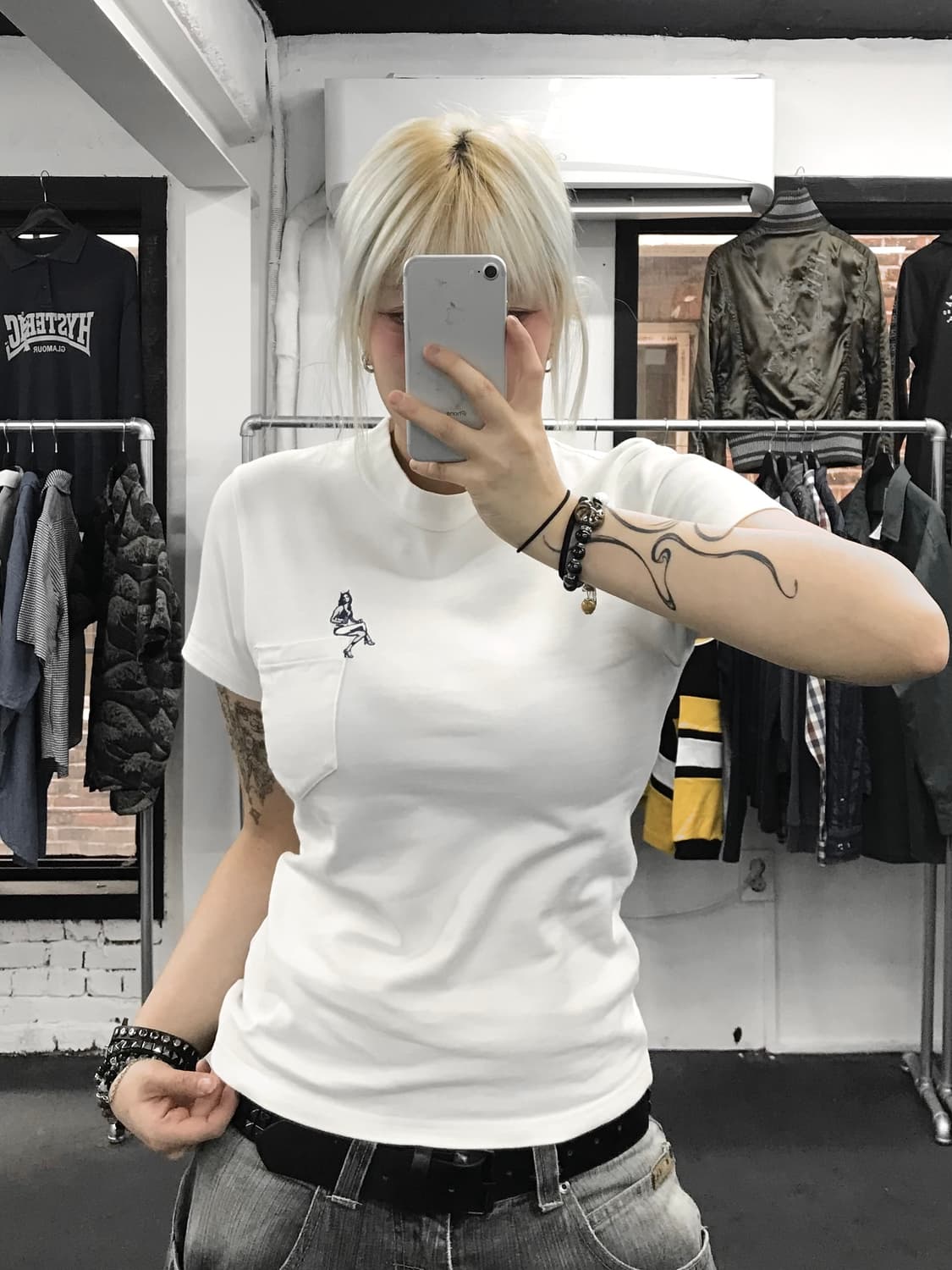 히스테릭 글래머 데빌걸 포켓 티셔츠 상품이미지1