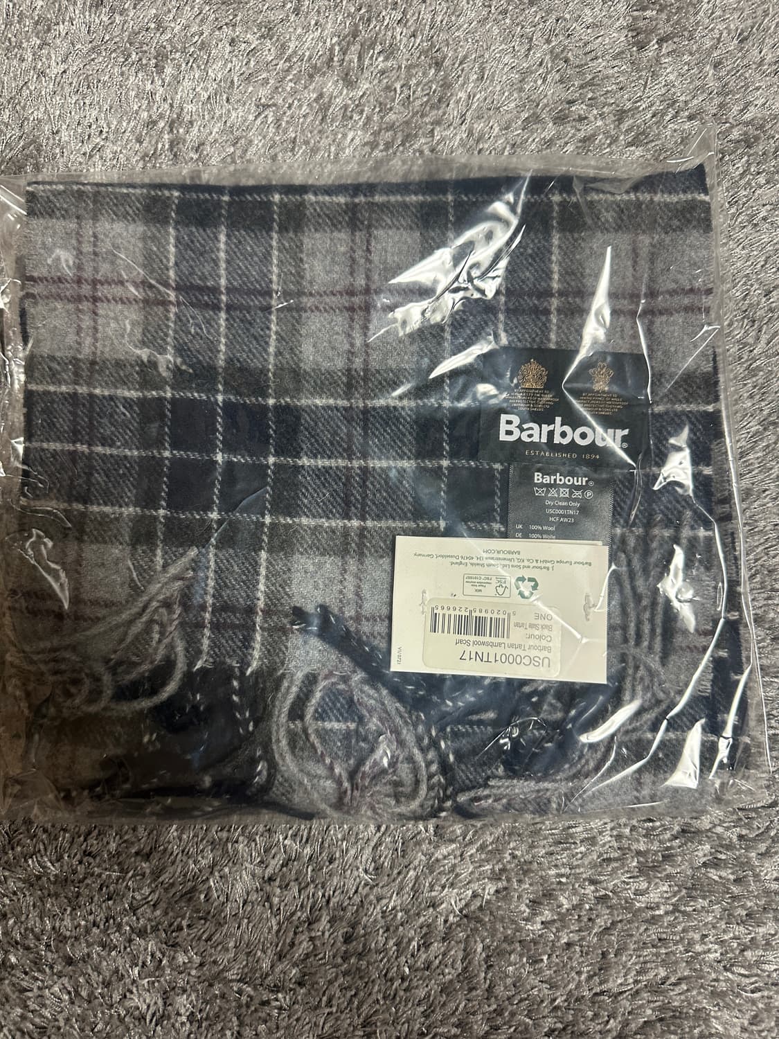 새상품) 바버 타탄체크 램스울 프린지 머플러 그레이 상품이미지2