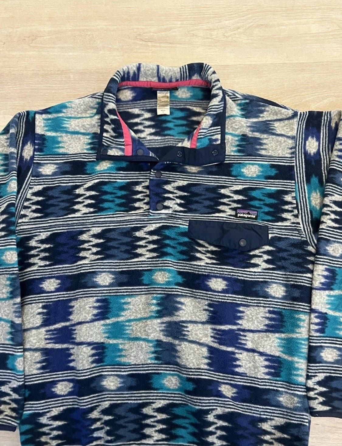 13FW 파타고니아 신칠라 스냅-T 플리스 네이비/블루 이카트 패턴 상품이미지2