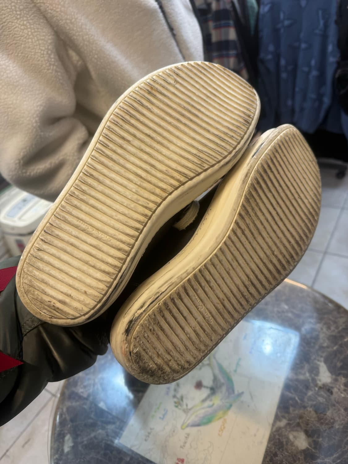 42/260 정품 릭오웬스 반스레더 스니커즈 팝니다 상품이미지6