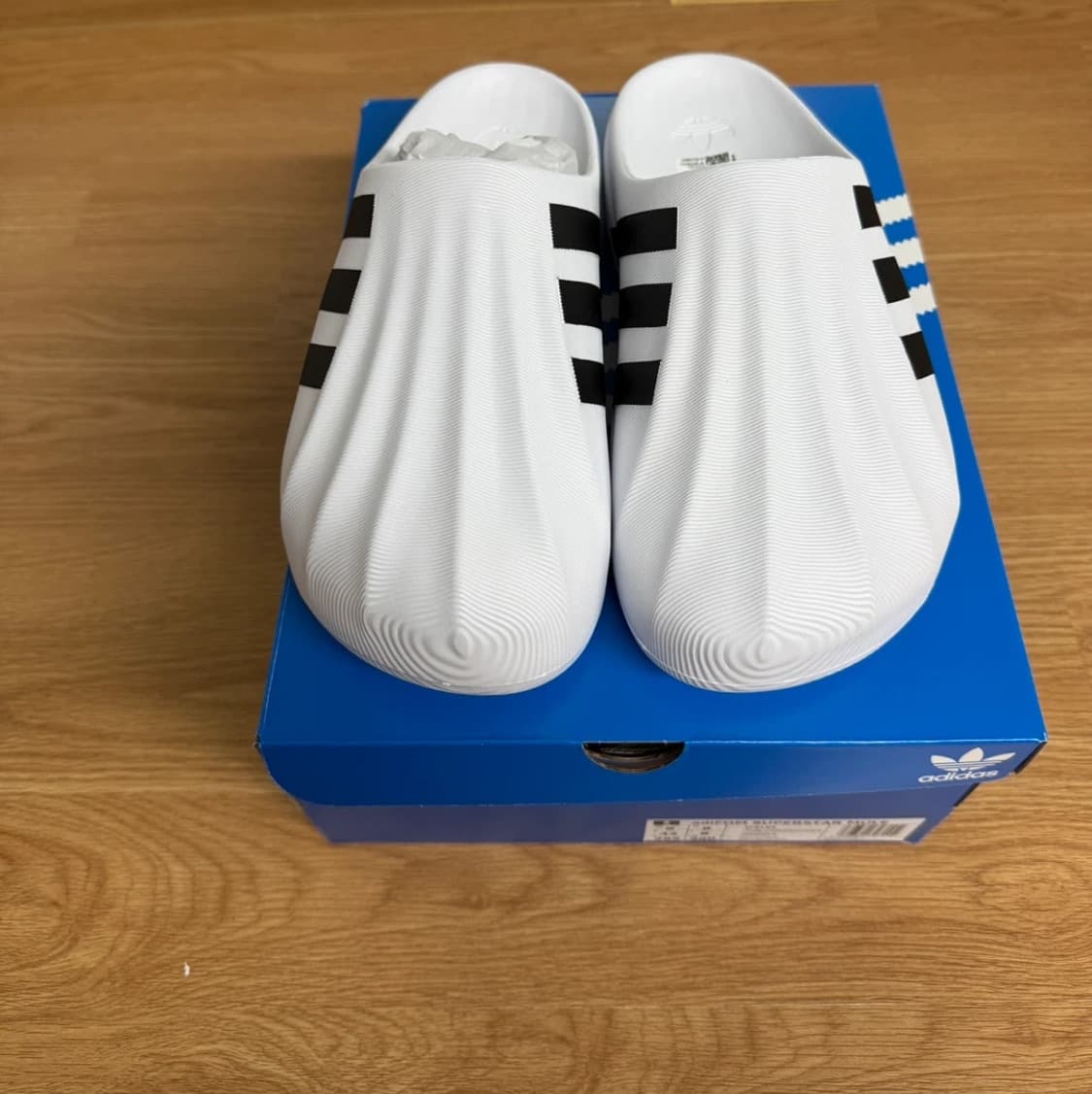 (새상품) 아디다스 아디폼 슈퍼스타 뮬 화이트  상품이미지2