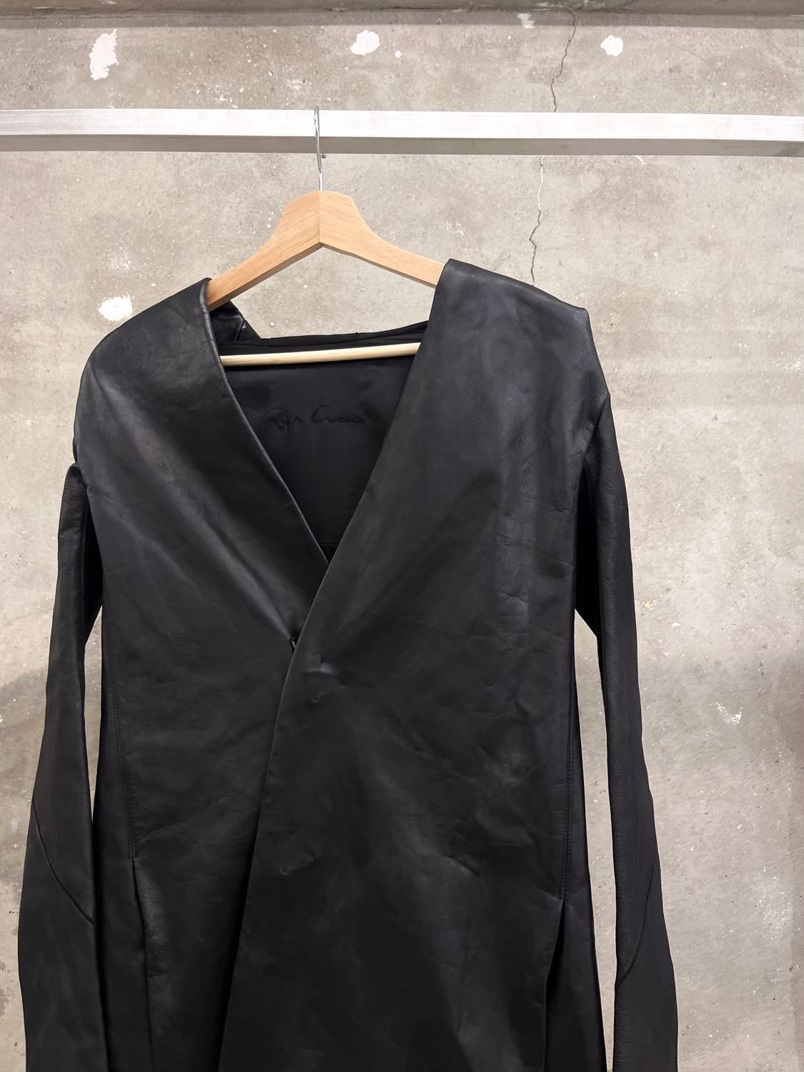 Rick Owens 릭오웬스 블랙 레더 후드 자켓  상품이미지2