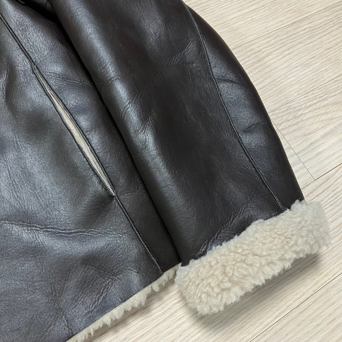 파사드패턴 램스울 리버시블 무스탕 브라운 상품이미지7