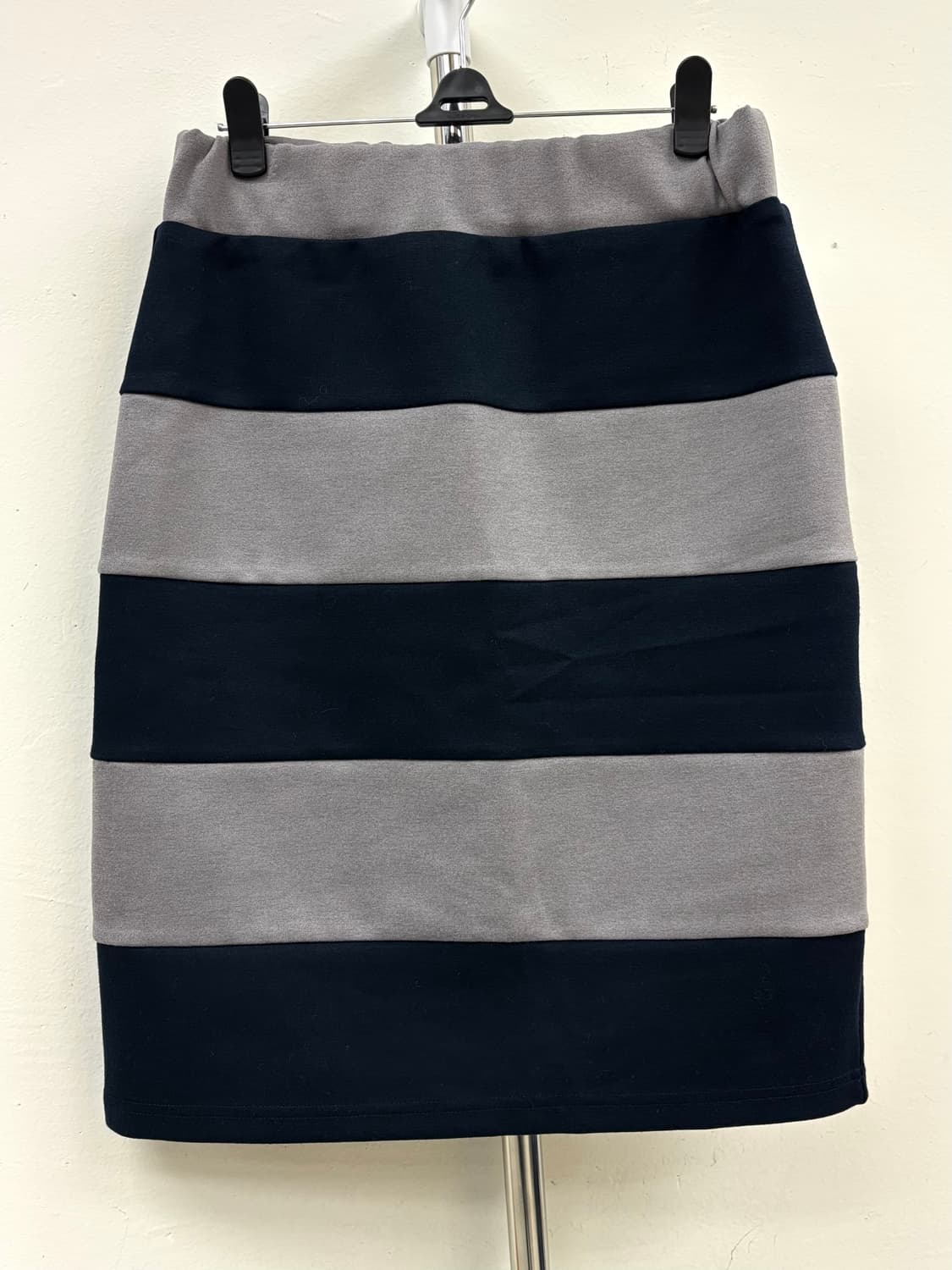 빈티지 네이비 스트라이프 미디 스커트 상품이미지5