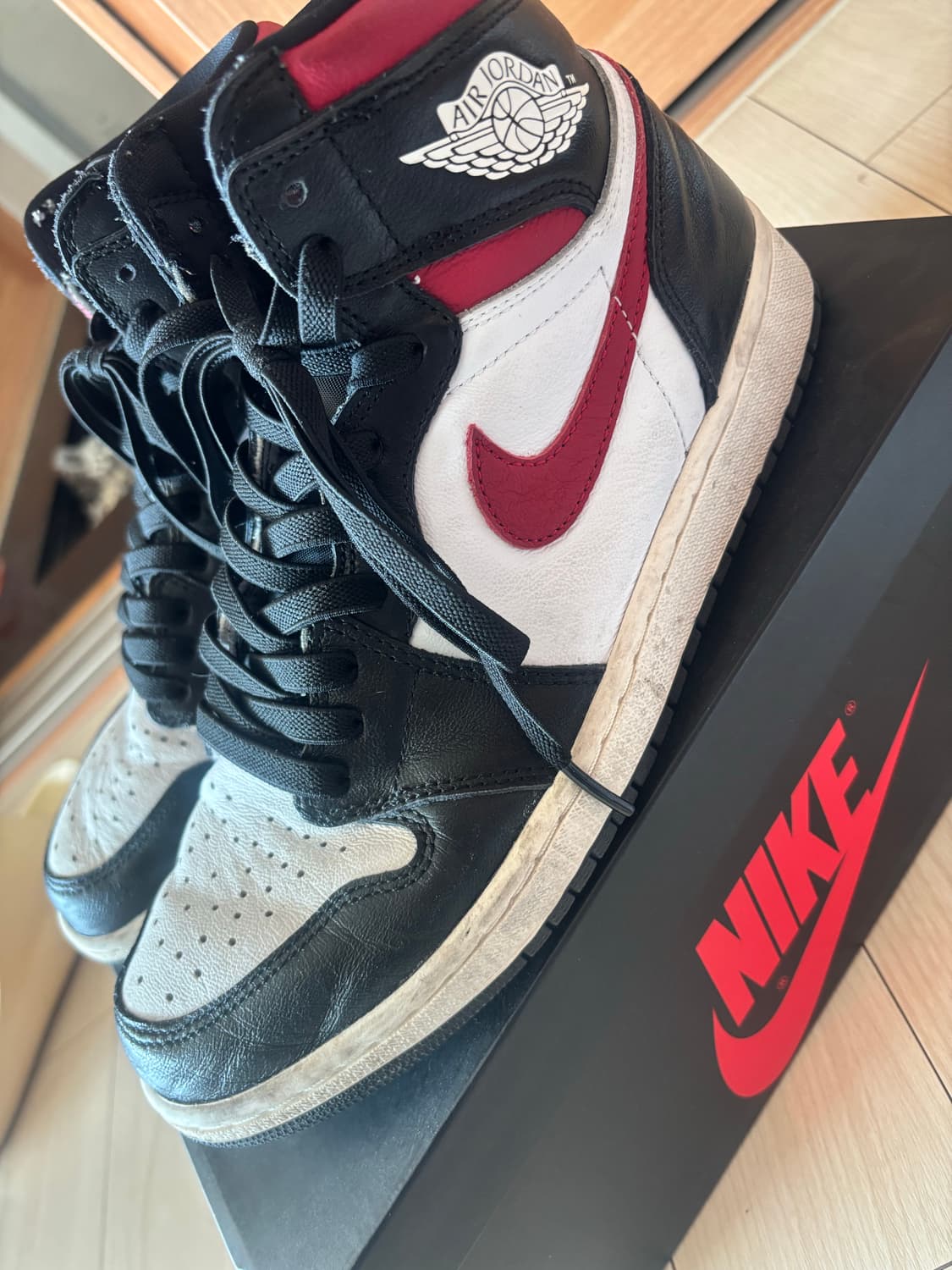 조던1 하이 짐레드 275 상품이미지1