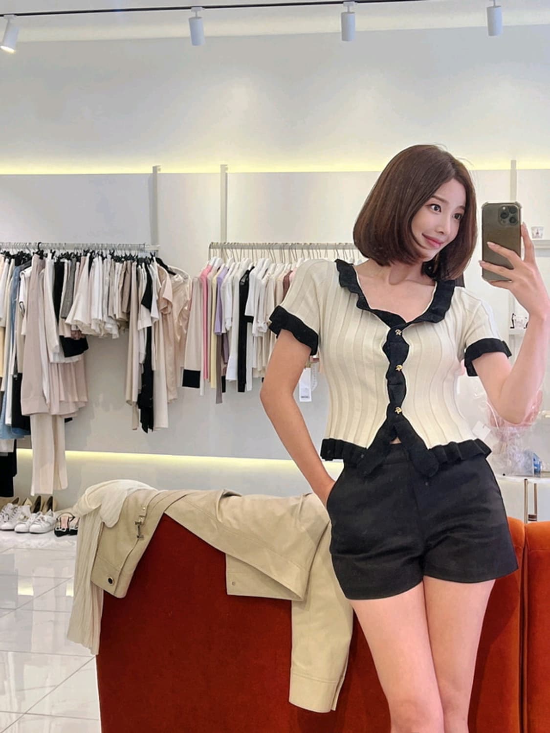 제이지쇼룸 엉넬 래일라 프릴 니트(새상품) 상품이미지6