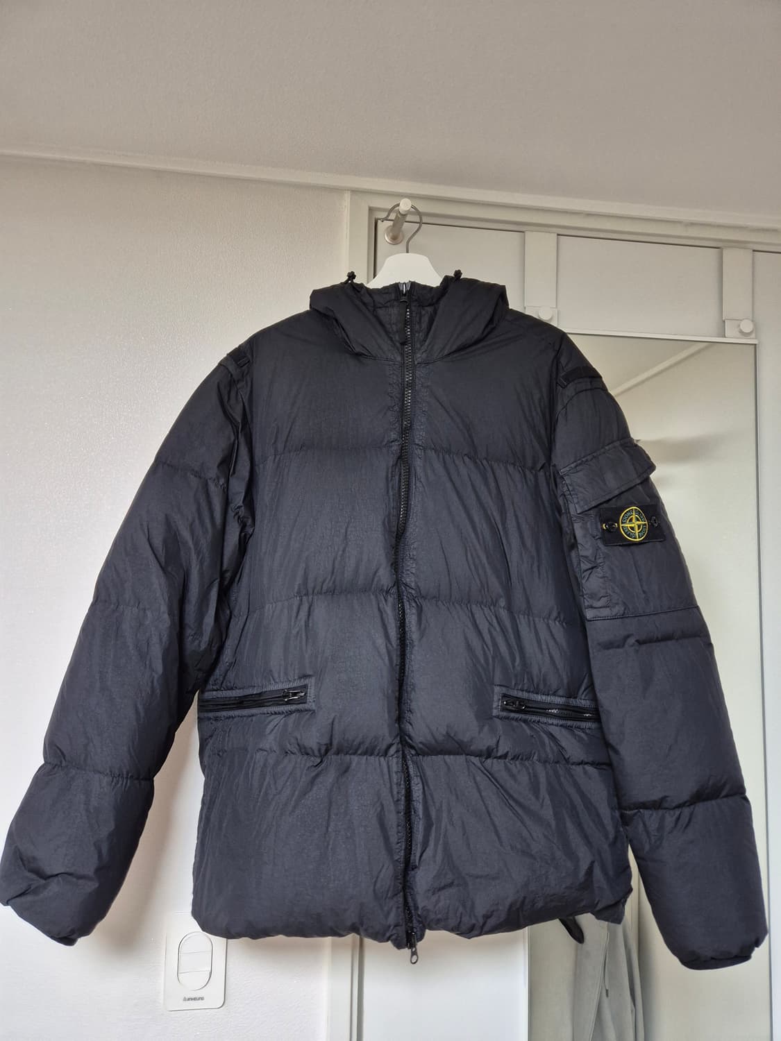 스톤아일랜드 22FW 크링클랩스 블랙 XL 상품이미지2