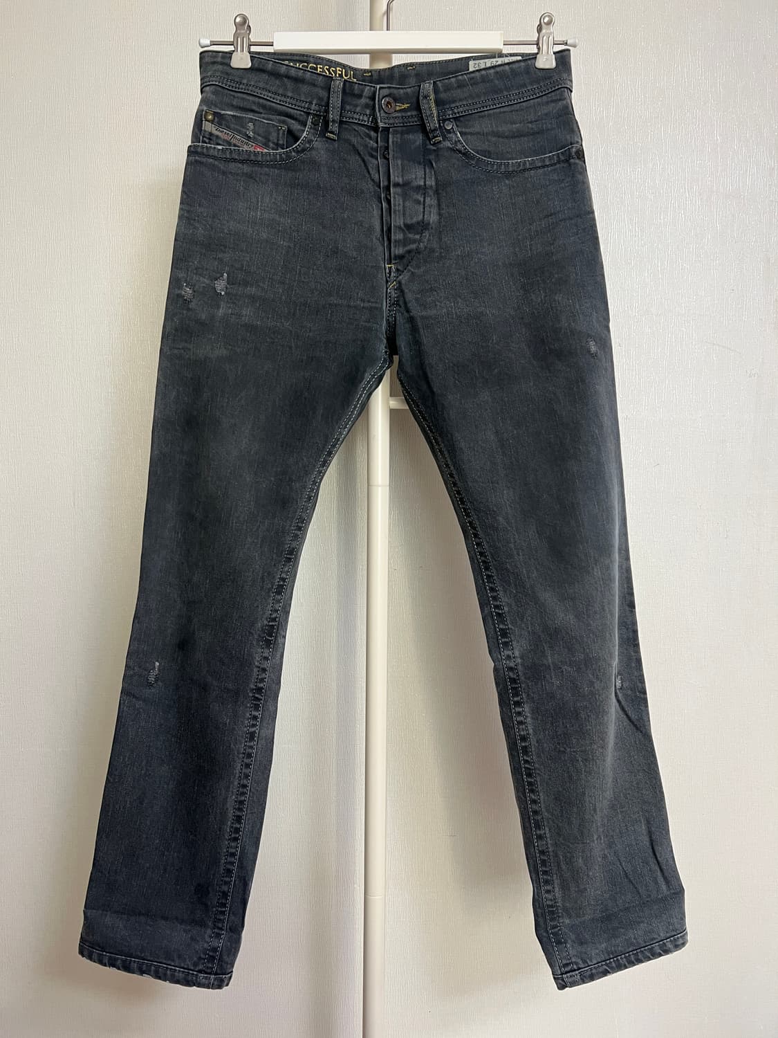 Diesel Braddom Regular Slim-Carrot Denim 상품이미지1