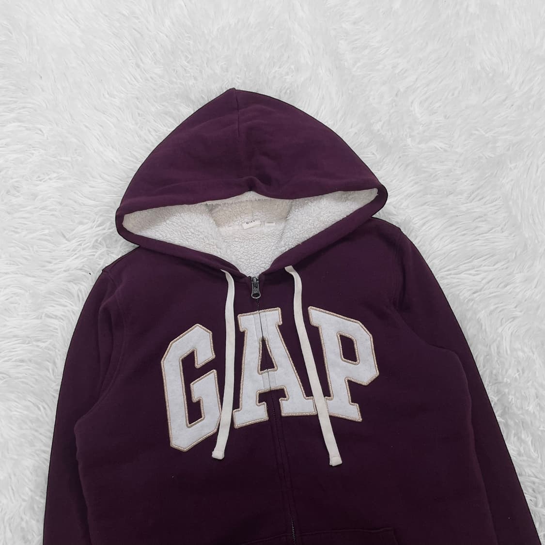 갭 Gap 스펠 로고 양털 후드집업 버건디 상품이미지3