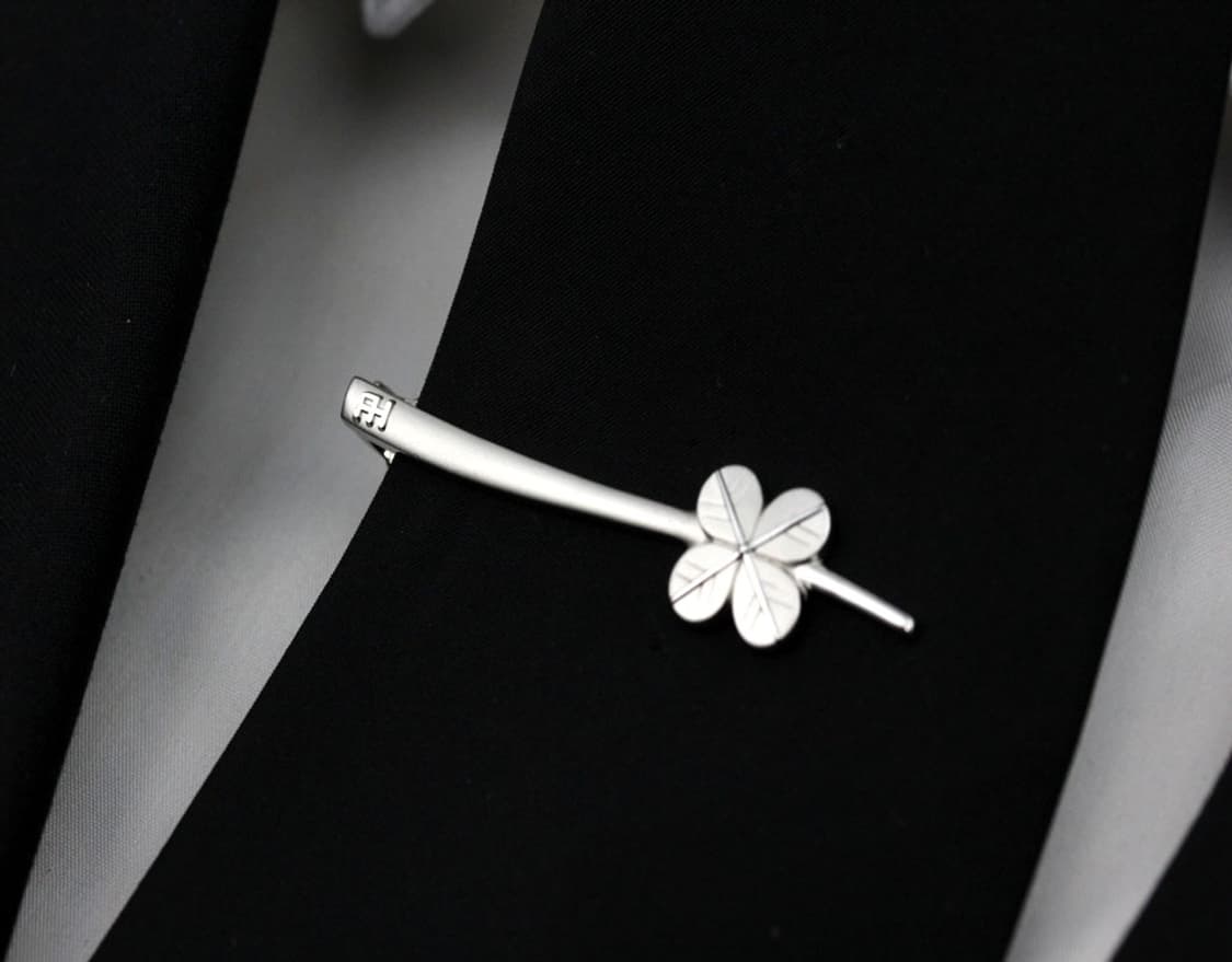 소니아리키엘 A+등급 5.6cm 네잎클로버 명품 넥타이핀 빈티지 상품이미지6