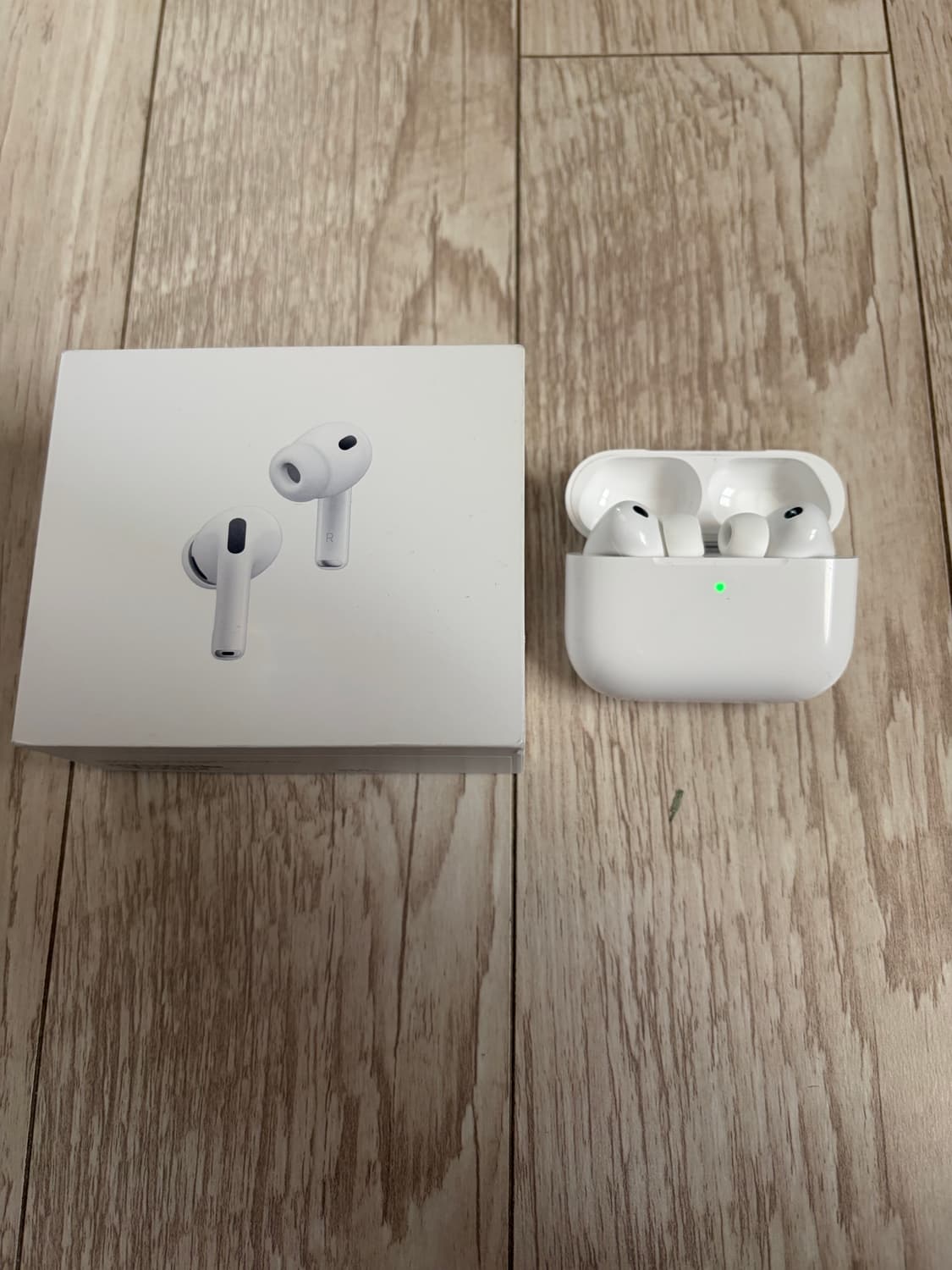 에어팟프로3 팝니다 풀박스 상품이미지2