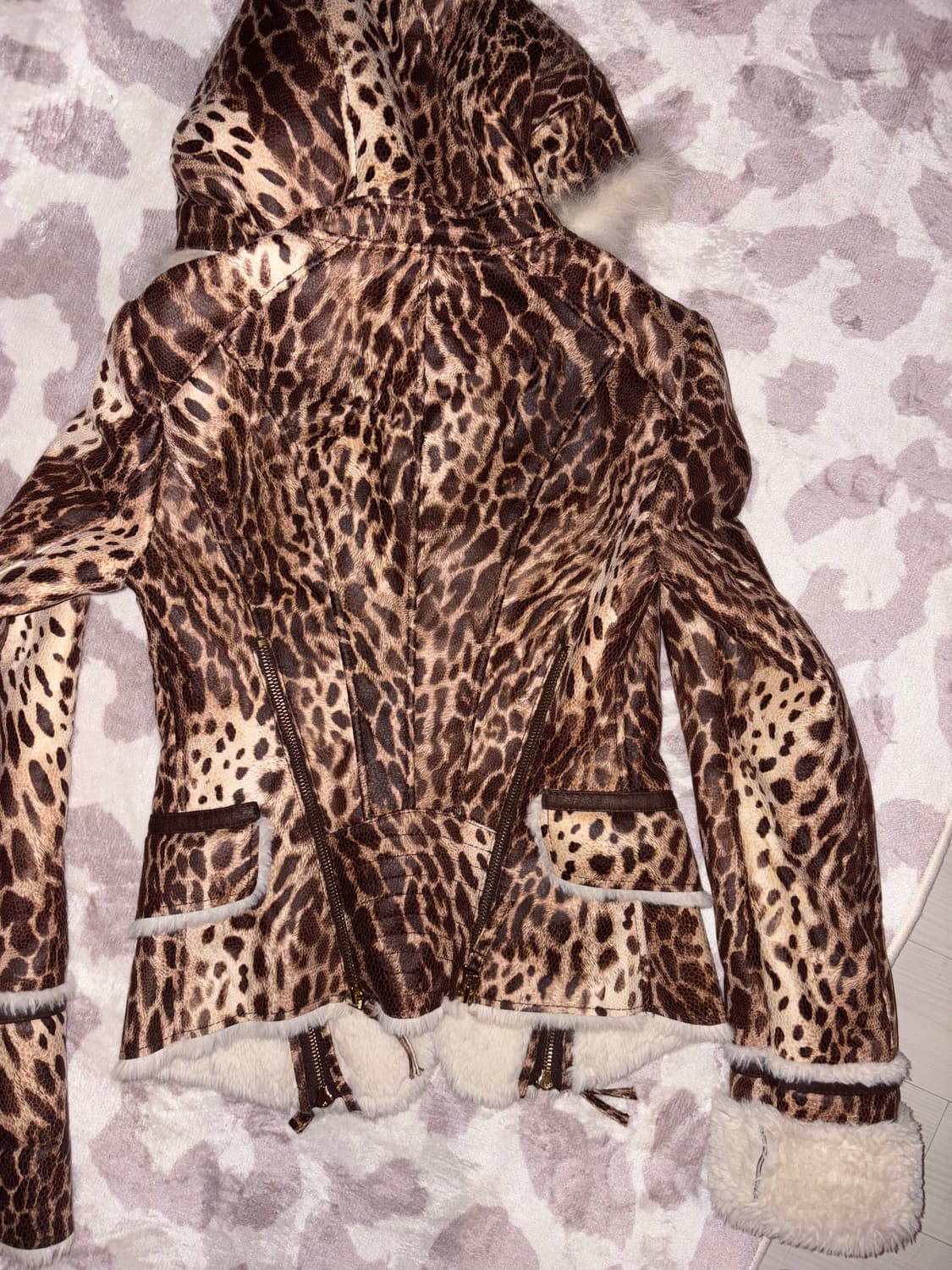 에고이스트 갸루 레오파드 퍼 무스탕 상품이미지3