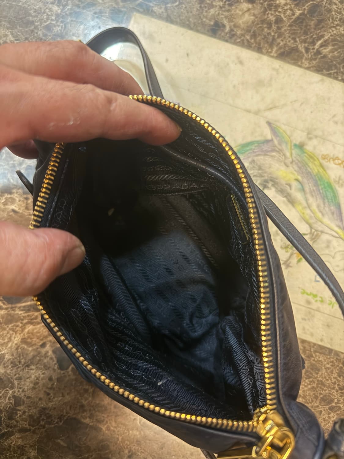 정품 프라다+사피아노레더 미니 숄더백 팝니다 상품이미지6