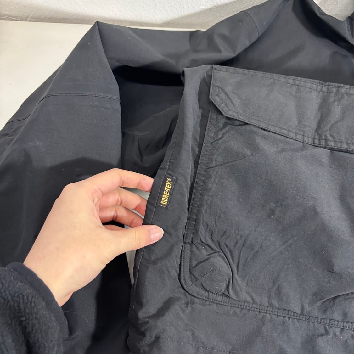 L 노스페이스 블랙 오버핏 후드탈부착 고어텍스 나일론 바람막이 상품이미지4