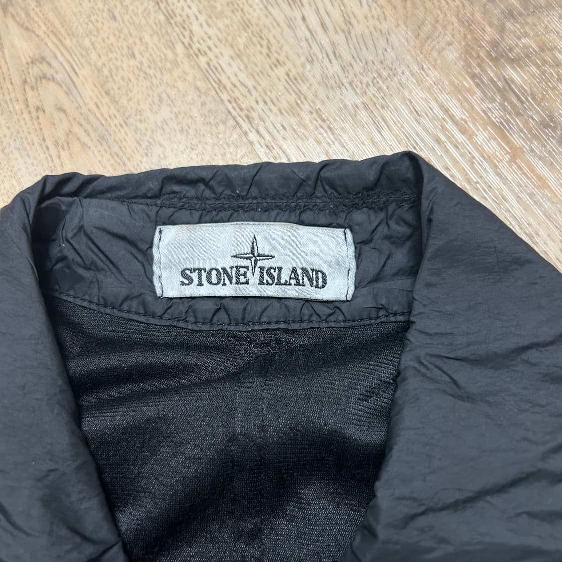 스톤 아일랜드 10123 크링클랩스 오버셔츠 블랙 상품이미지5