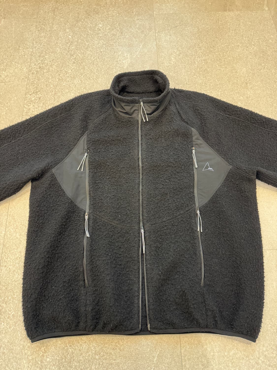 로아 폴라 플리스 블랙 xl roa 상품이미지2