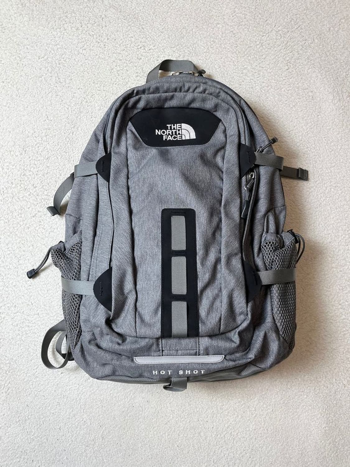 노스페이스 핫샷 그레이 배색 백팩 Q1279 상품이미지1