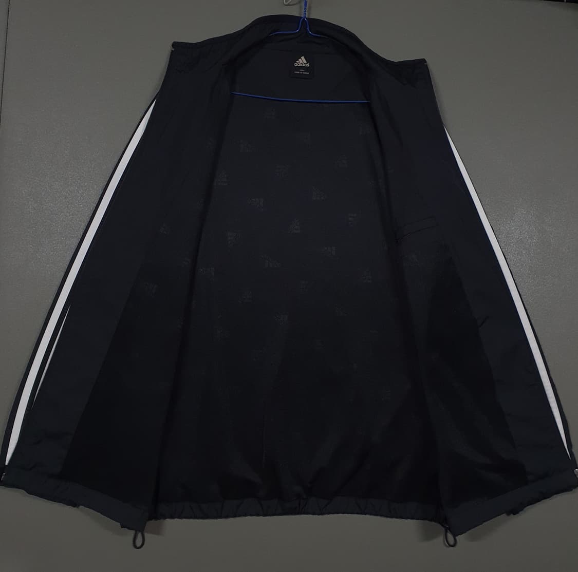 XL (105) 아디다스 올드스쿨 오버핏 삼선 바람막이 자켓 점퍼 블랙 상품이미지6