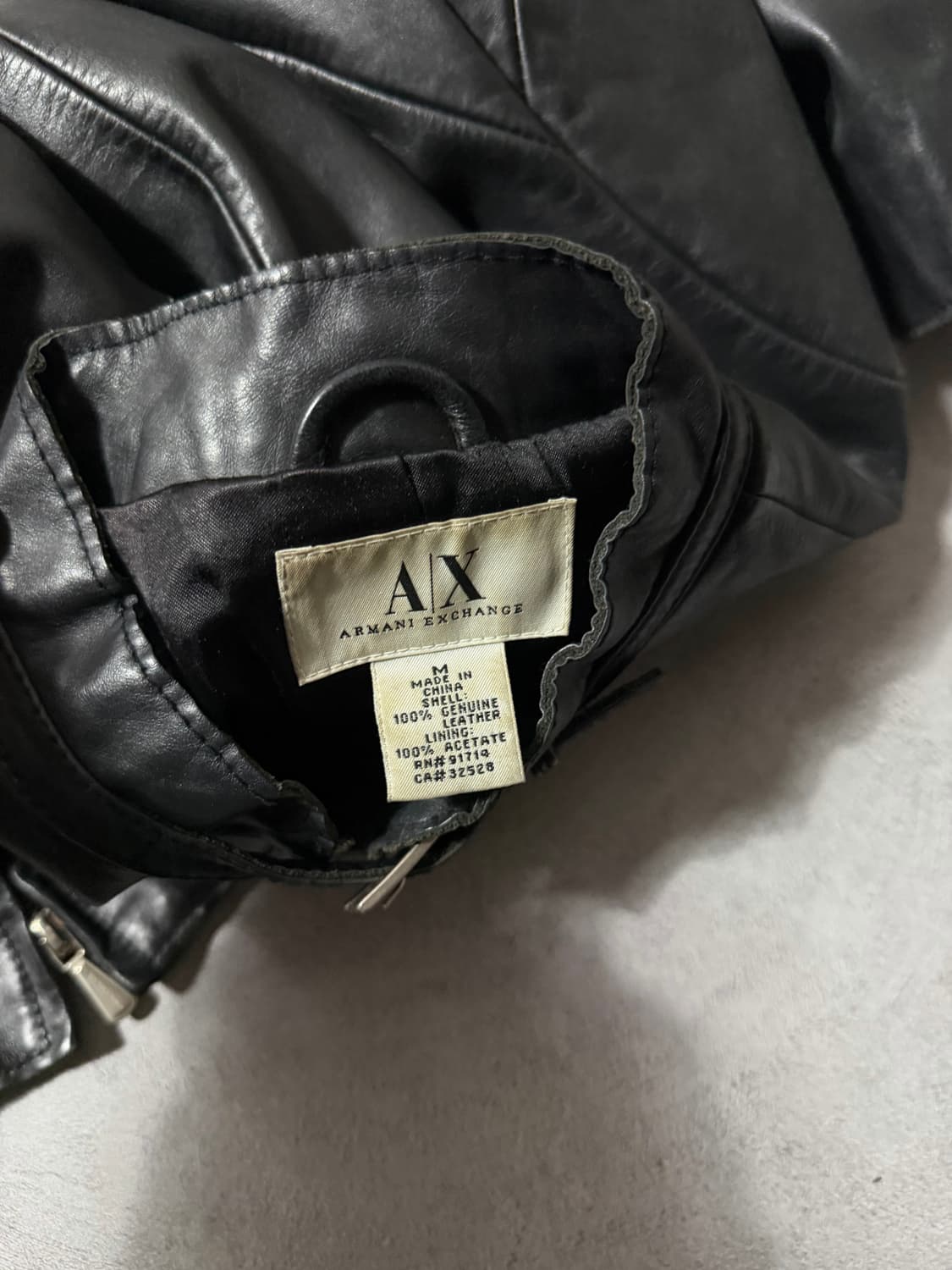 아르마니 익스체인지 미니멀 싱글 레더 자켓 상품이미지9