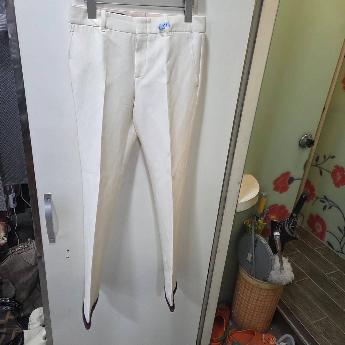 구찌 부츠컷 슬랙스 상품이미지1