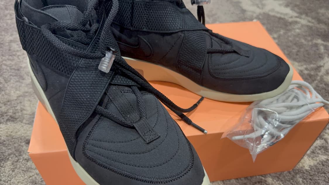 피어오브갓 x 나이키 레이드 블랙 280 상품이미지2