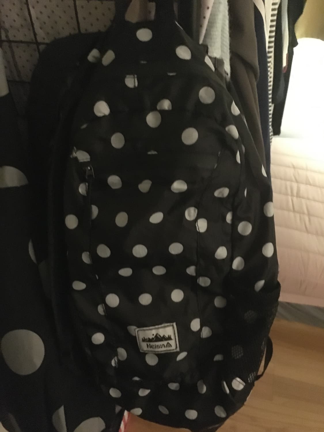 하이산 도트 백팩 블랙 상품이미지1