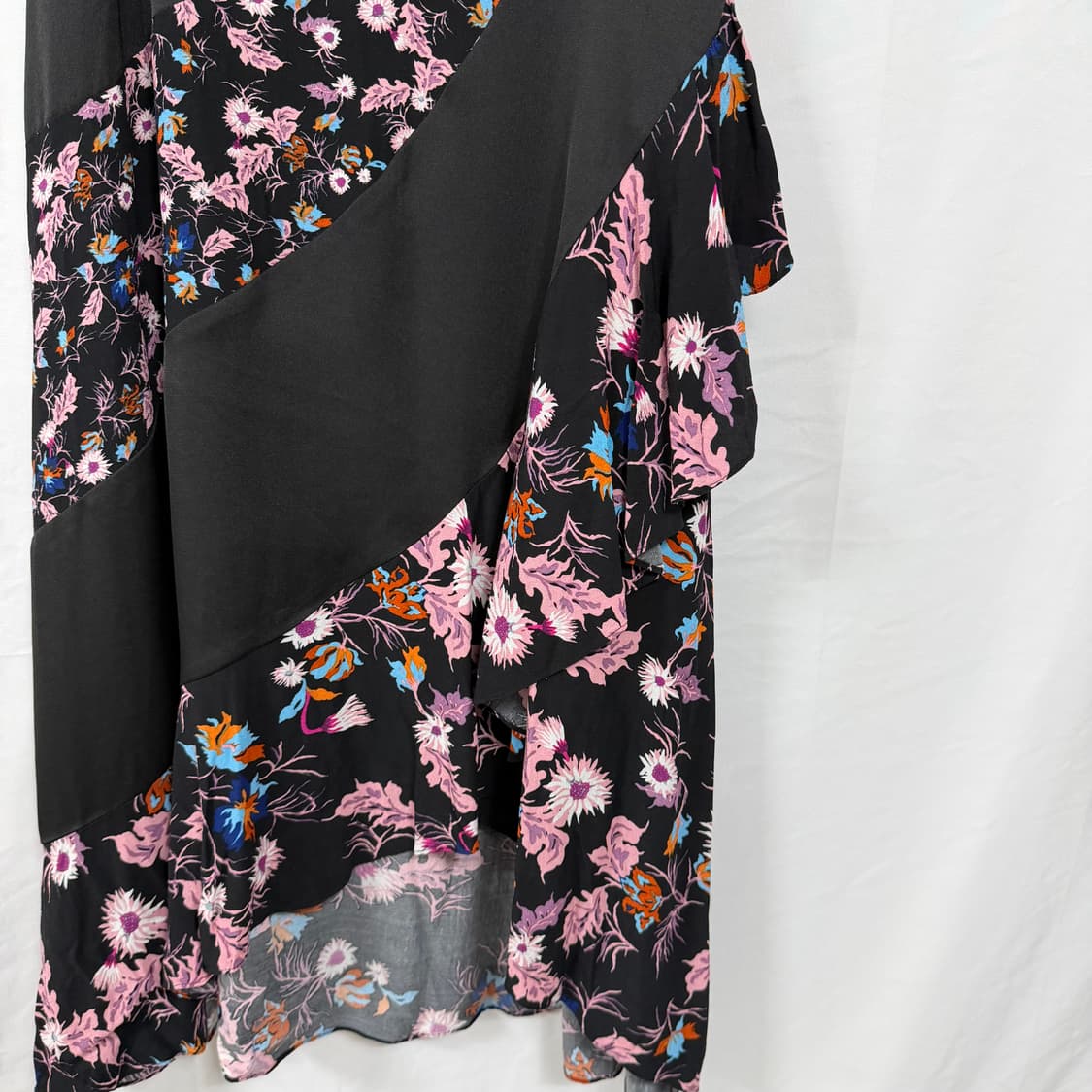 산드로(SANDRO) 플로럴 러플 스커트 상품이미지4