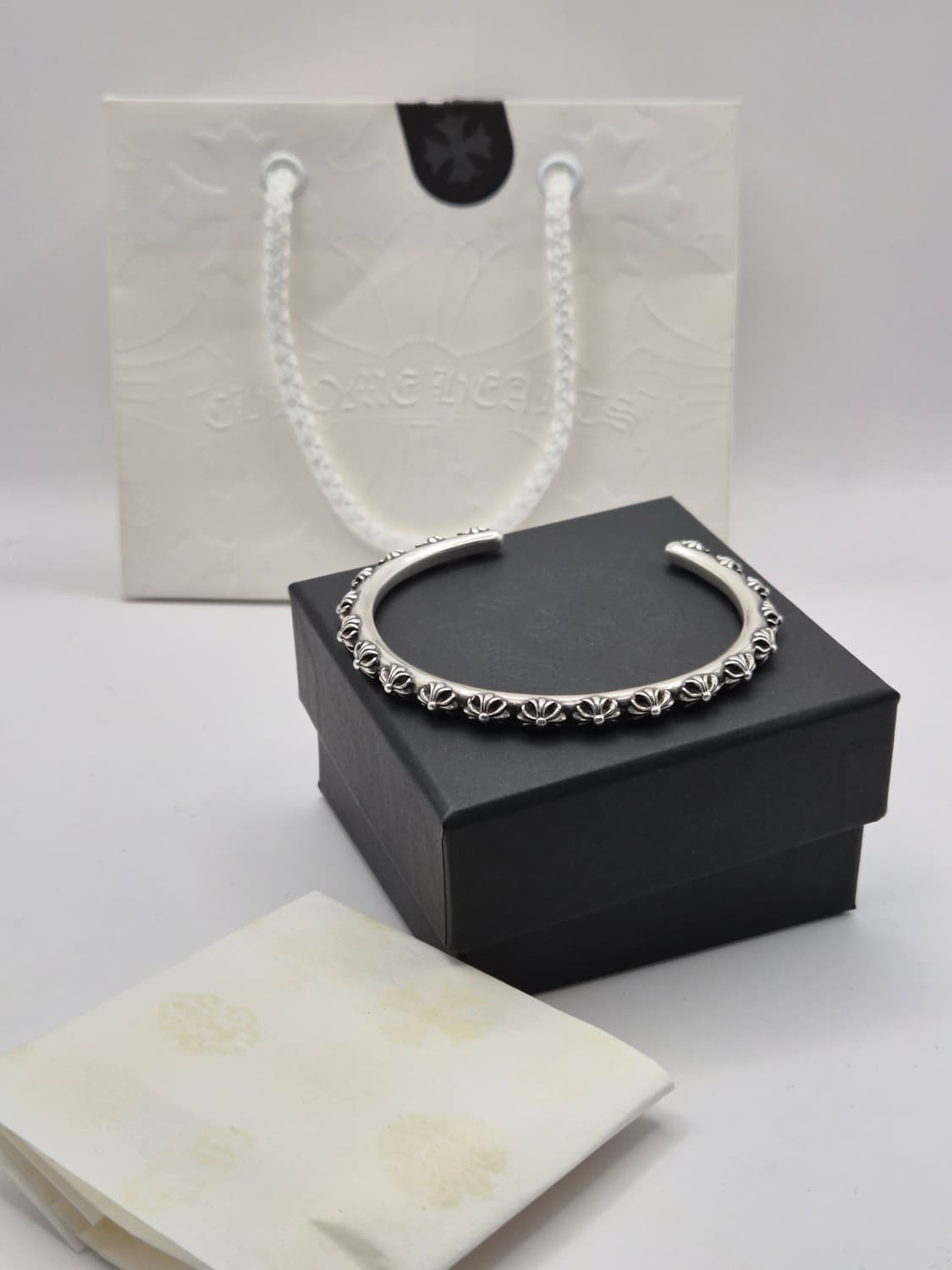 크롬하츠 정품 멀티 크로스 뱅글 팔찌 L 판매 상품이미지1