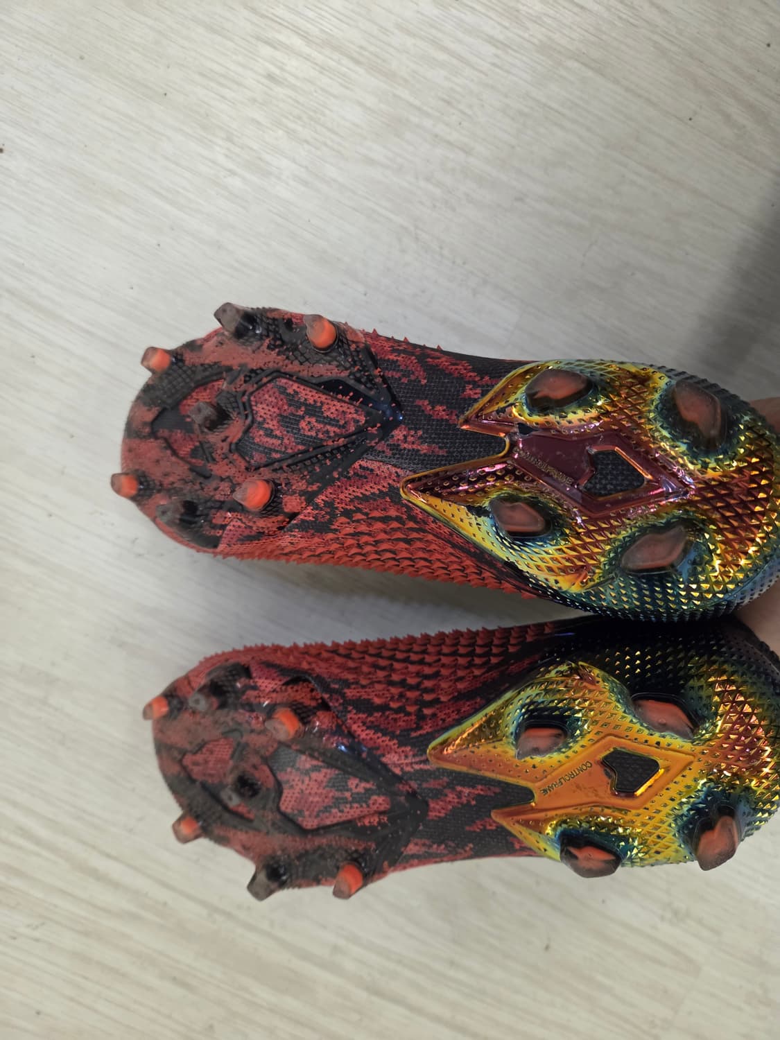 240 아디다스 프레데터 20 FG 상품이미지7