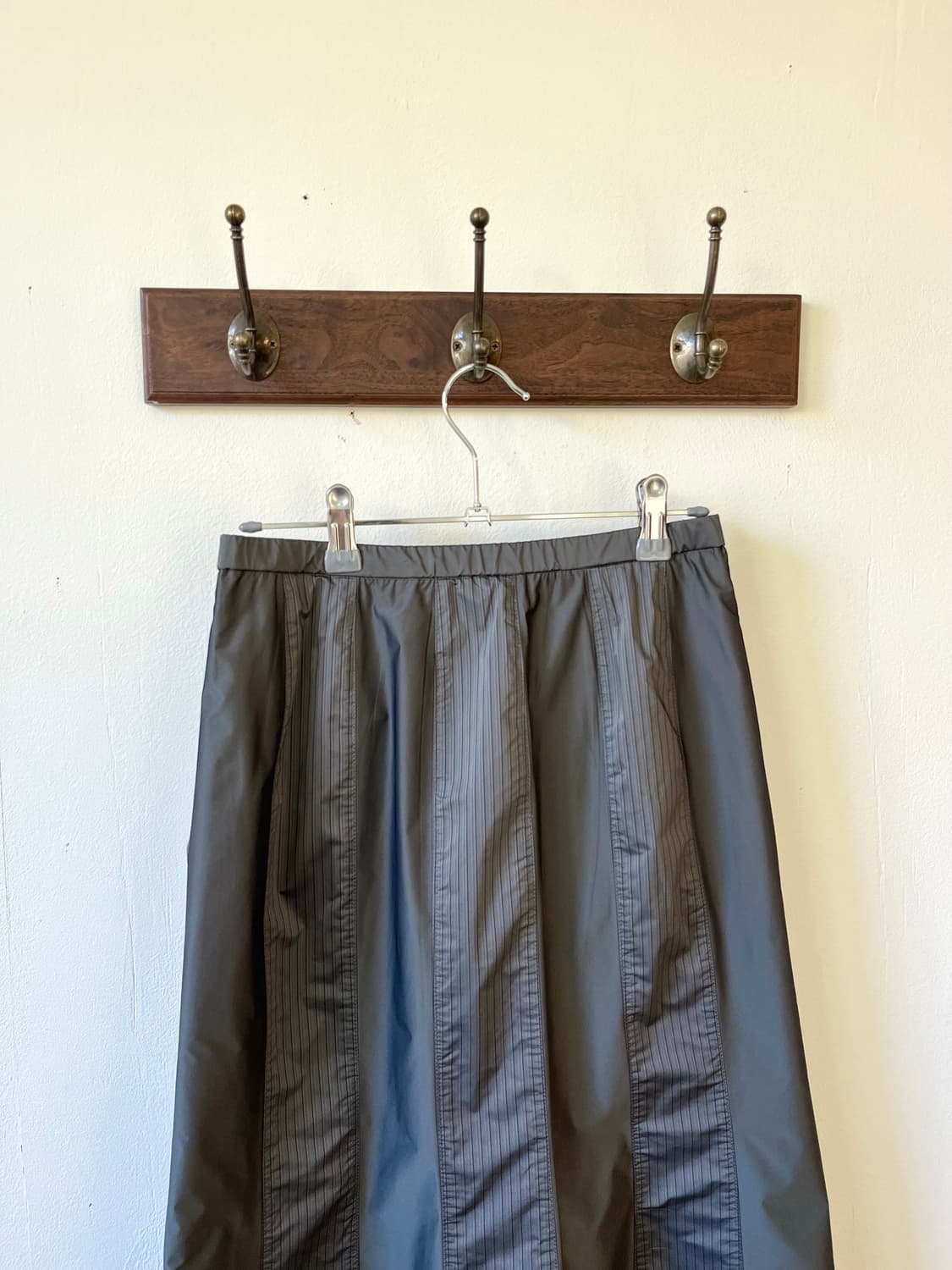 Chamois Depo 올리브 그레이 스커트 상품이미지3