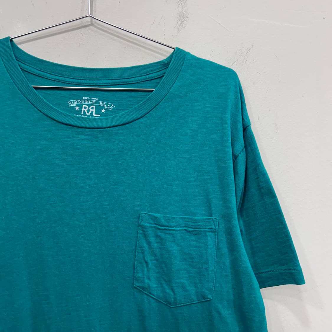 더블알엘 체스트포켓 라운드 코튼 반팔티 상품이미지1