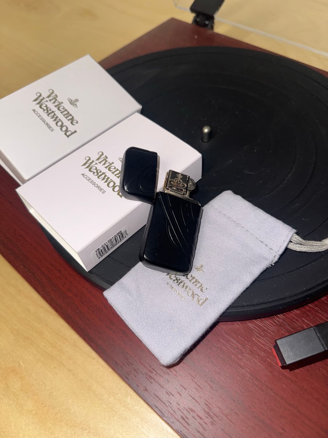 비비안웨스트우드 라이터 상품이미지2