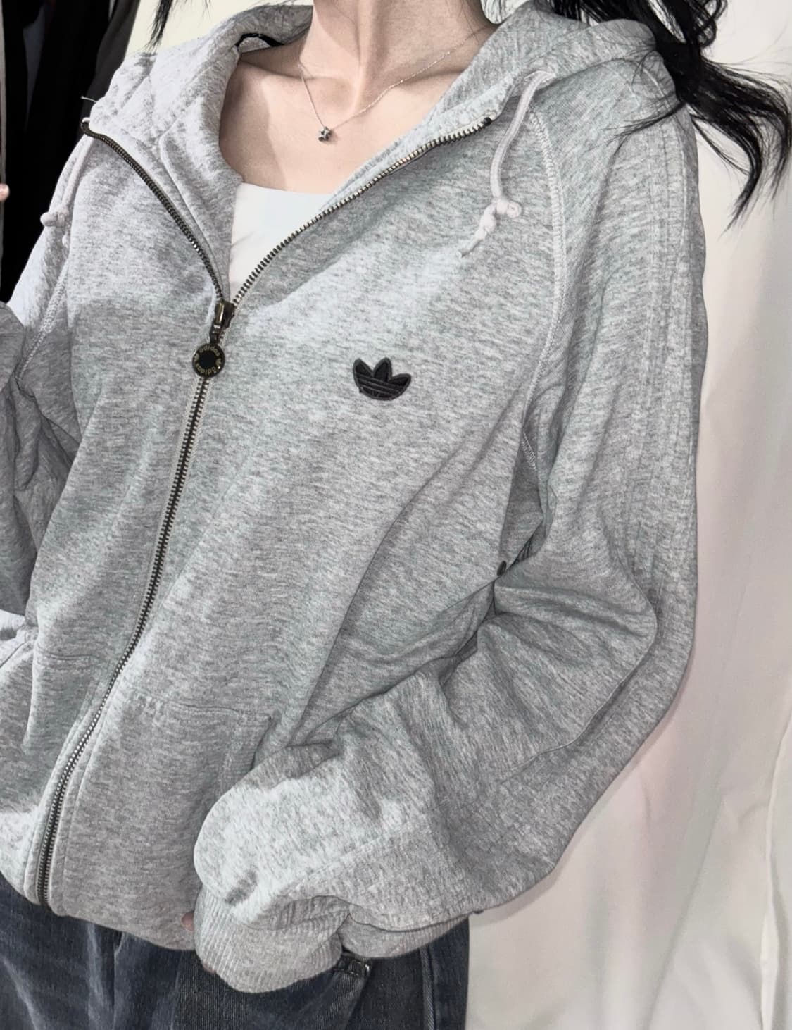 🐰아디다스 불꽃 미니 로고 빈티지 그레이 코튼 후드집업 여리핏🤍 상품이미지2