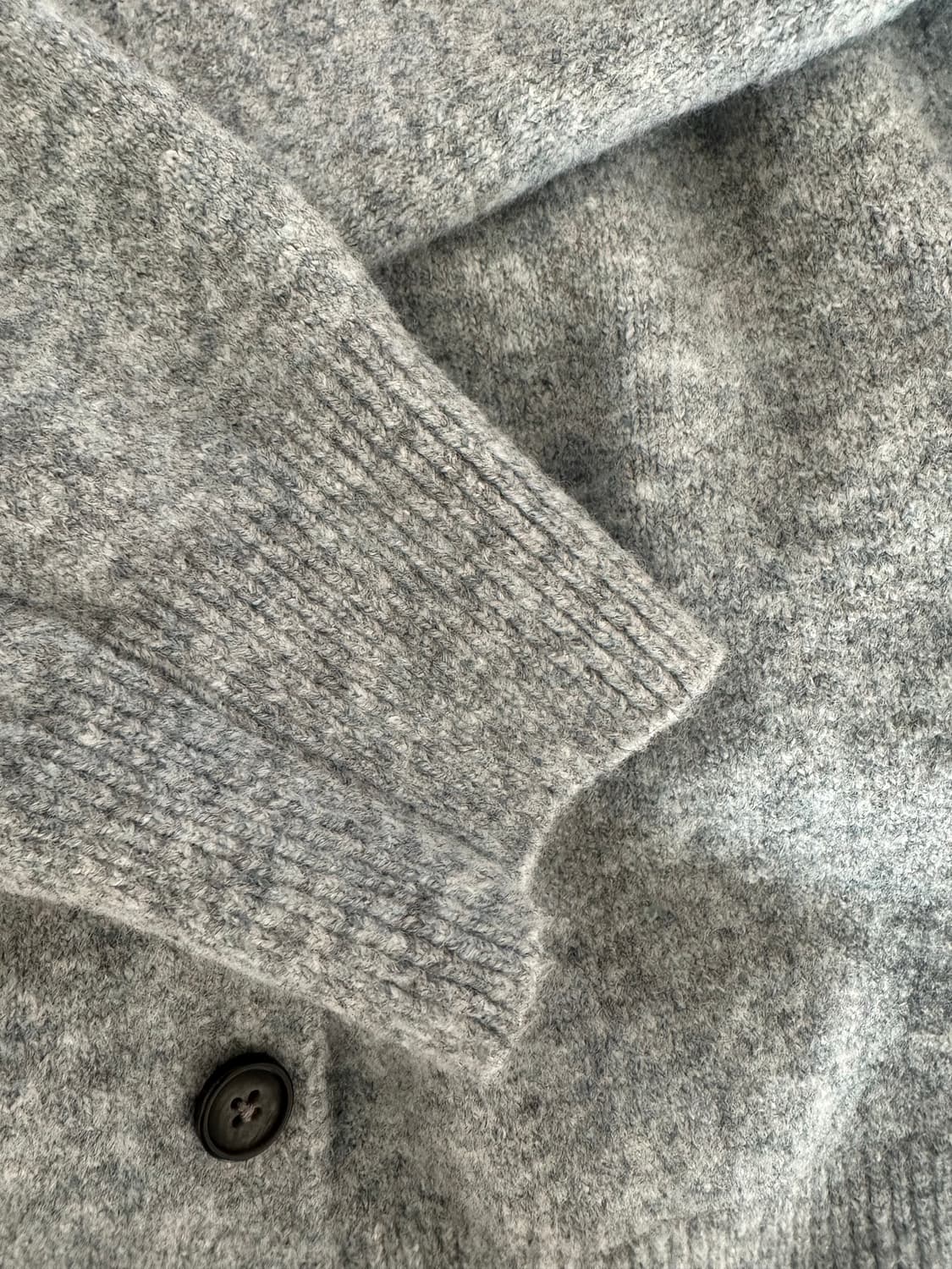 밀로아카이브 가디건 (블루그레이) m 상품이미지2