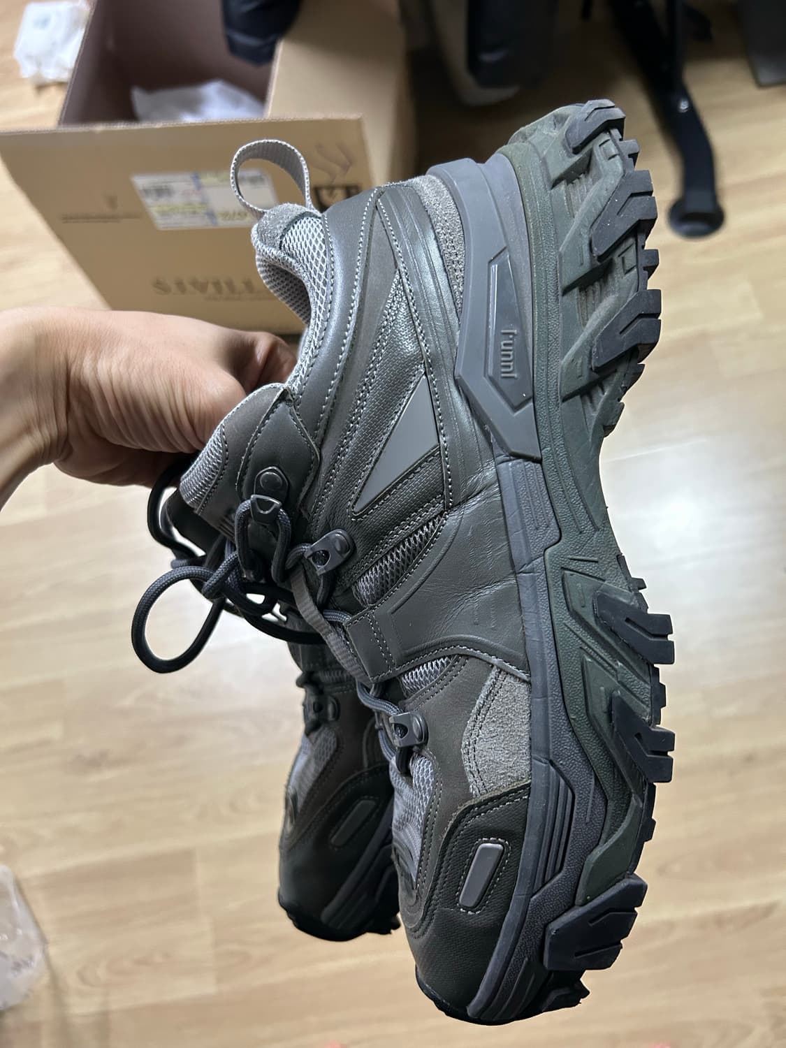 준지 스니커즈 260 상품이미지2