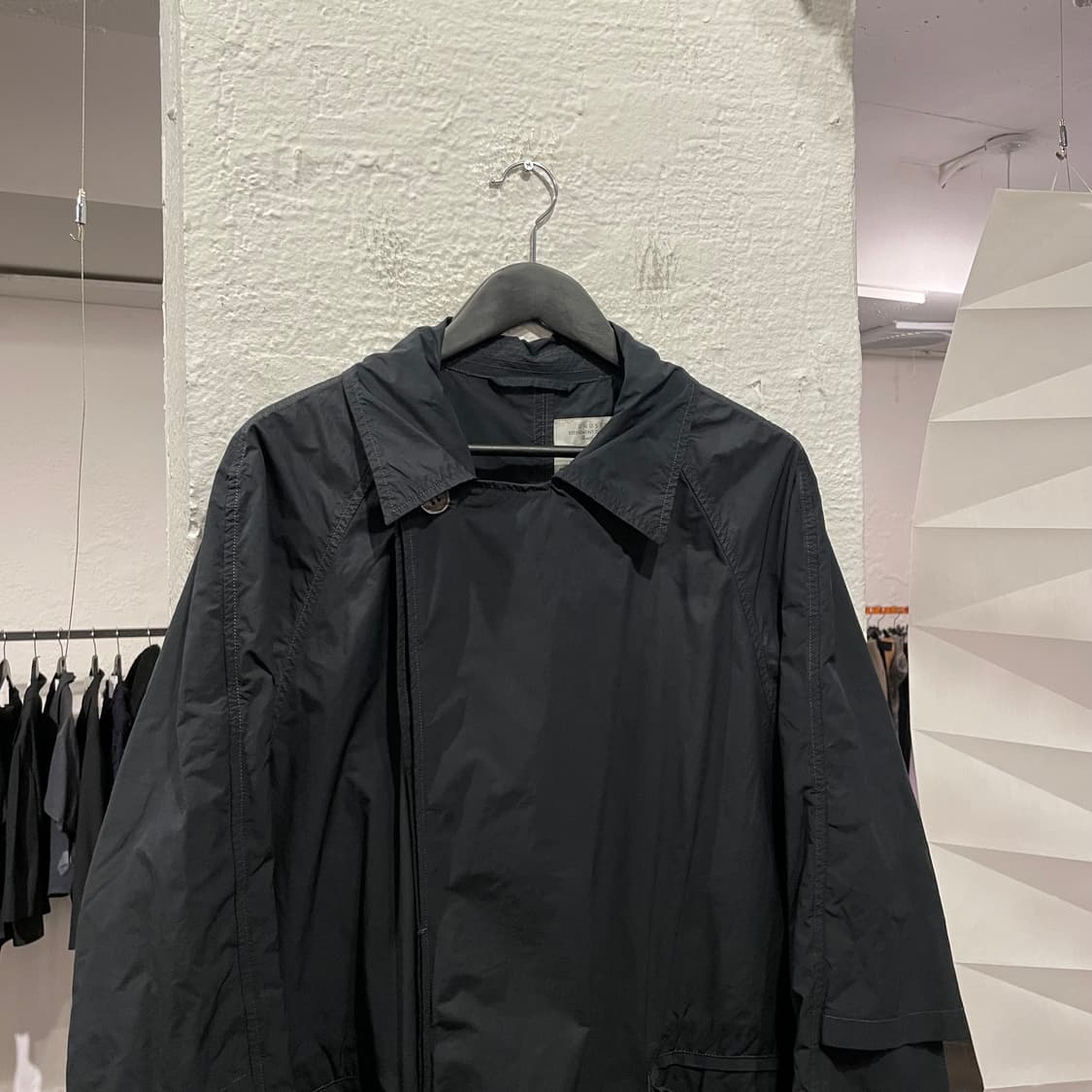 언유즈드 비대칭 오버사이즈 트렌치 코트 상품이미지2