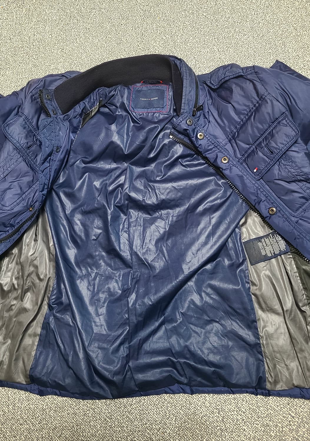 타미힐피거 네이비 남성 포켓 패딩 점퍼 100 상품이미지4