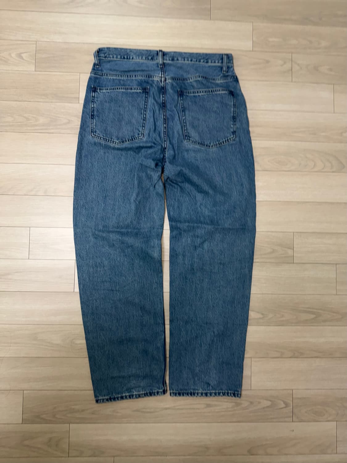 유니클로 스트레이트 진 상품이미지2