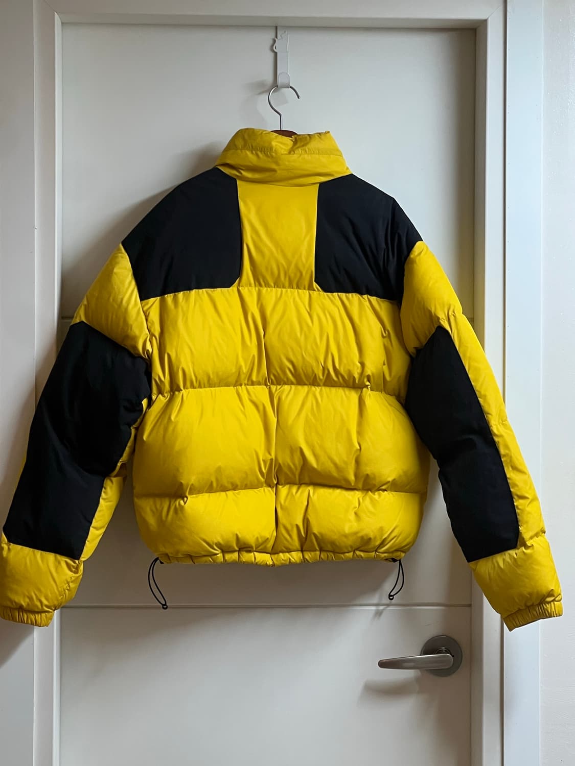 디스이즈네버댓 옐로우 덕다운 배색 자켓 상품이미지4