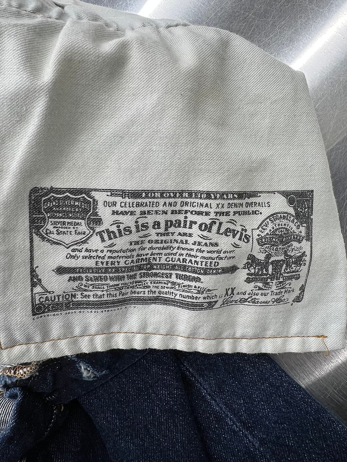 리바이스 버튼 플라이 501 중청 스트레이트 데님 팬츠 상품이미지9