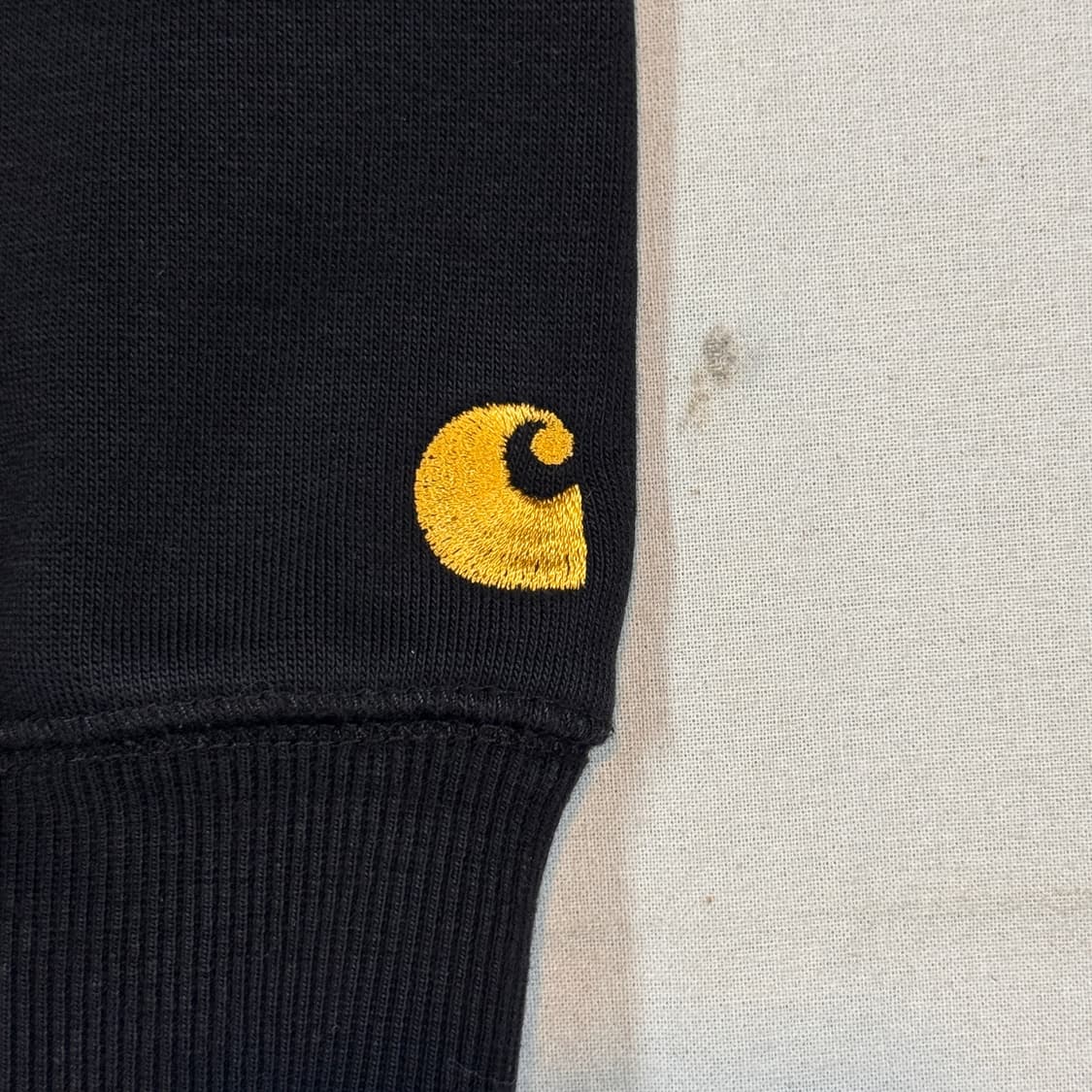 L) 칼하트 블랙 체이스 맨투맨 티셔츠 상품이미지4