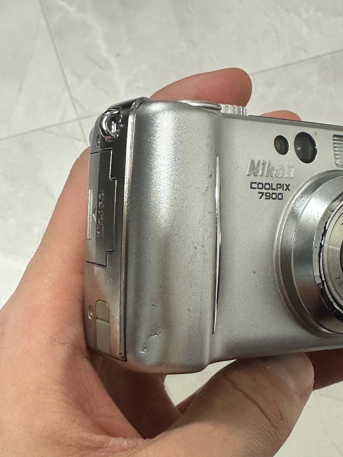 니콘 쿨픽스 7900 · Nikon Coolpix 7900 상품이미지6