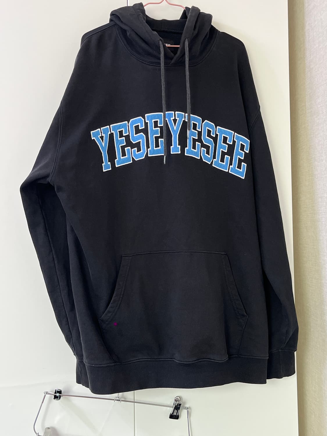 Yeseyesee 예스아이씨 블랙 후드티 블루아치로고 XL 상품이미지1